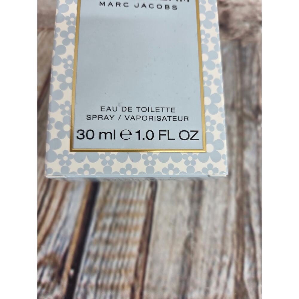 Daisy Dream Marc Jacobs Perfume Soray 30ml 1.0 fl oz NEW - Picture 3 of 6
